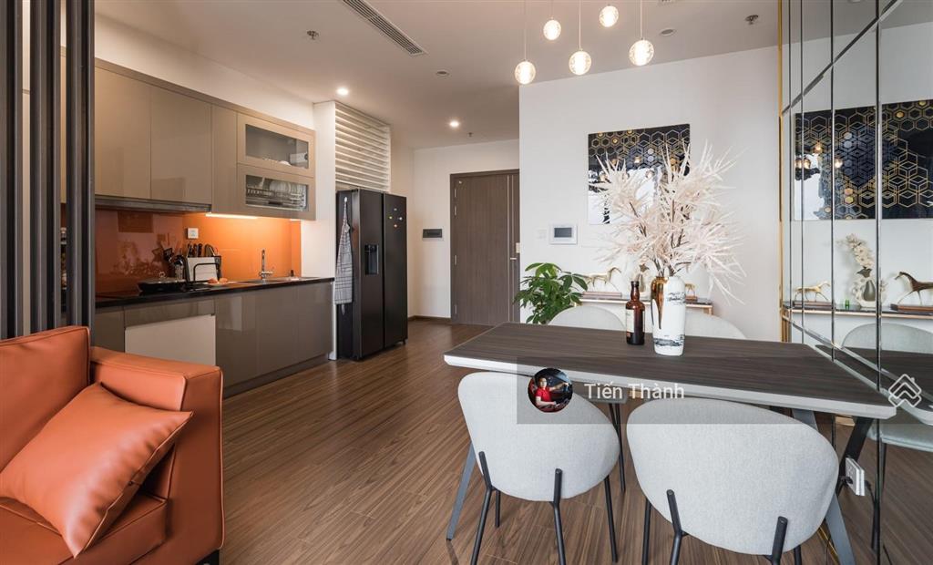 Bán gấp căn hộ hoa hậu watermark 395 llq 115m2, 2pn, tầng cao, view trọn hồ tây, 14 tỷ. 0963 668 ***