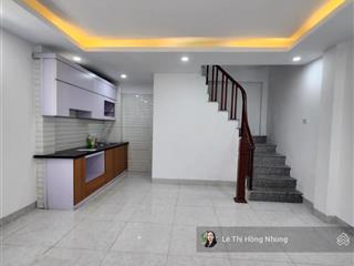 Mỹ đình, hiếm,31m2,5t lô góc, 2 thoáng, nhà đẹp, ở ngay 6 tỷ nhỉnh