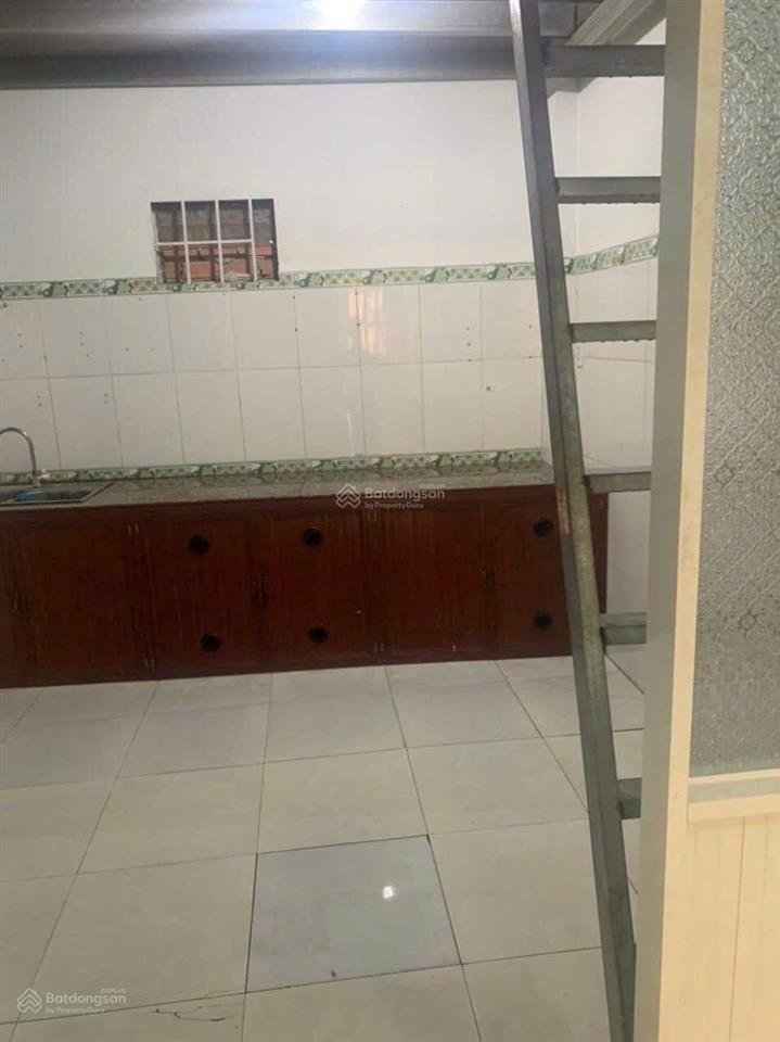 Bán lô đất đẹp thuộc suối nghệ, châu đức. 121 x 40m. sổ riêng sẵn 300m2 thổ cư. đường bê tông