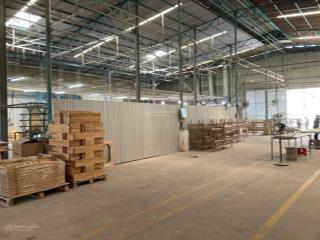B.án nhà xưởng 3 mặt tiền đường. hố nai .đang cho thuê 45tr/tháng
dt 1500m2. sổ riêng quy hoạch h