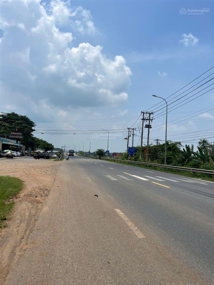 Cần bán gấp nhà đất 2 mặt tiền view sông la ngà định quán, đồng nai. diện tích (72x20m) 1.505m2