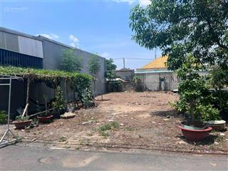 Bán lô biệt thự. ngay chợ trảng dài. chỉ 3tỷ499
dt 10x25m. sổ riêng quy hoạch odt