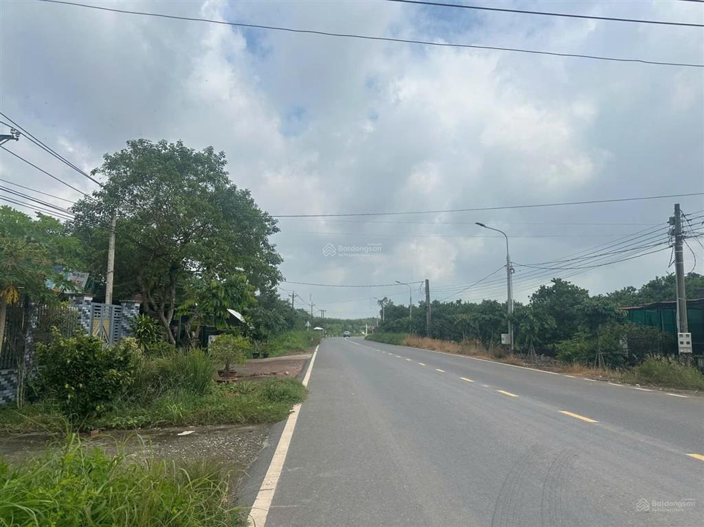Mặt tiền đường 768 xã trị an đồng nai, nơi có đầy đủ tiện ích công cộng, giao thông thuận tiện