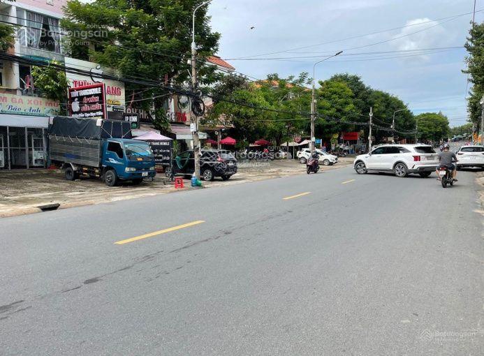 Rẻ nhất thị trường. giá chỉ 11,5 tỷ. nhà mặt tiền đường trần quốc toản đồng nai. đang cho thuê 1