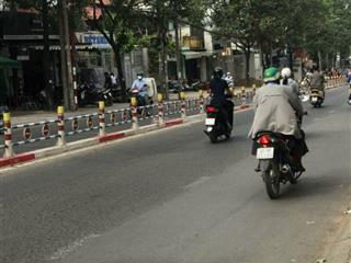 Cần bán gấp lô đất p. hố nai
dt 6x23. thực tế 6x27. sổ riêng ful thổ cư .
cách ngã tư lê hồng phong