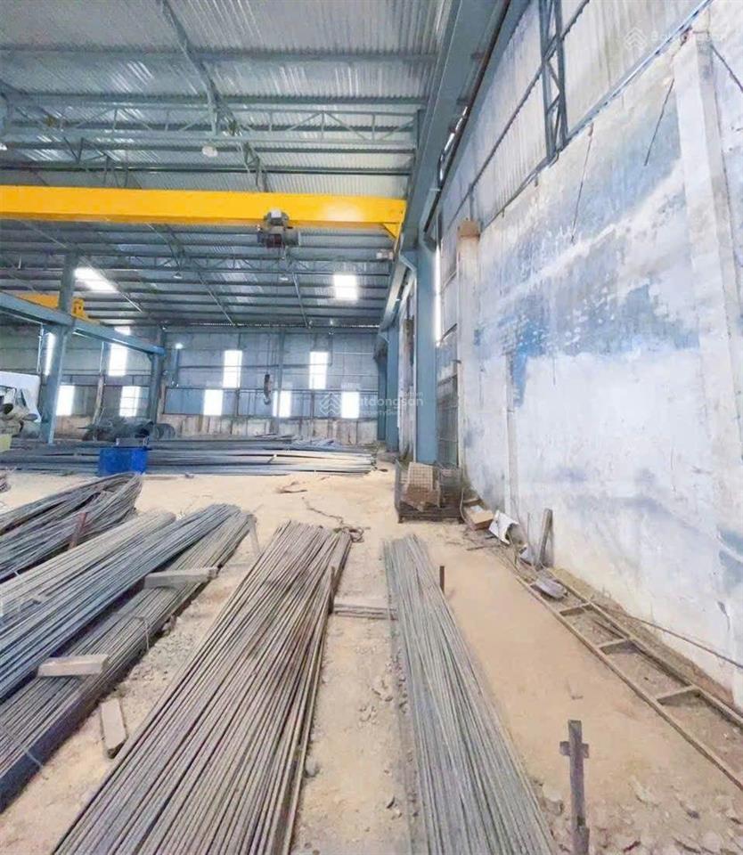 B.an hoặc cho thuê xưởng mặt tiền ql51 long hưng đồng nai.
diện tích (1300 m2). sổ riêng có 640m