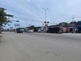 B.an hoặc cho thuê xưởng mặt tiền ql51 long hưng đồng nai.
diện tích (1300 m2). sổ riêng có 640m