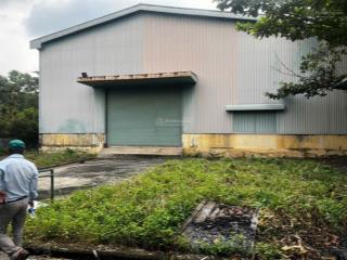 Cho thuê kho trung tâm tp. thủ dầu một . hcm (bình dương cũ) diện tích khuôn viên 26.000 m