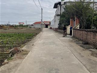 Bábán lô đất nhất trai, xã trung chính, lương tài bắc ninh  cạnh sân bay gia bình 82m2, 1,87 tỷ