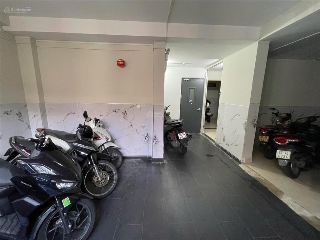 Chính chủ bán chdv 11p cho thuê 60 tr/ tháng giá 11.9 tỷ