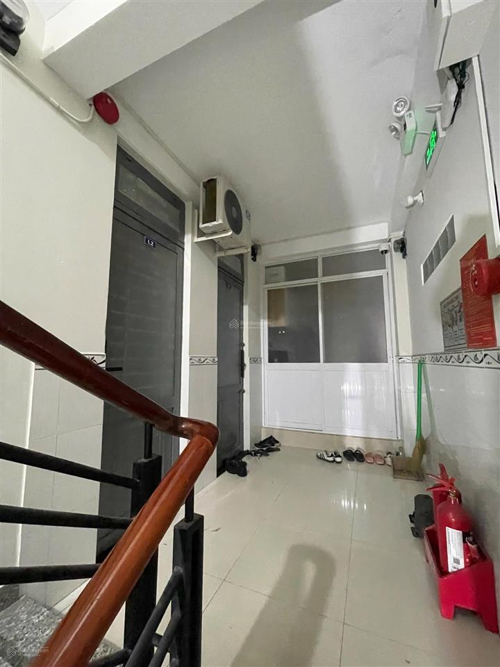 Chính chủ bán chdv 11p cho thuê 60 tr/ tháng giá 11.9 tỷ