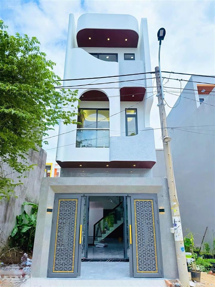 Bán nhà 6ty mặt tiền đường số 4 công viên làng hoa 42m2 4 tầng hoàn công đủ