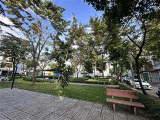 Bán nhà đường b khu sông đà ngay trường sơn ca. 85m2  ngang 5m  3 tầng 1 tum