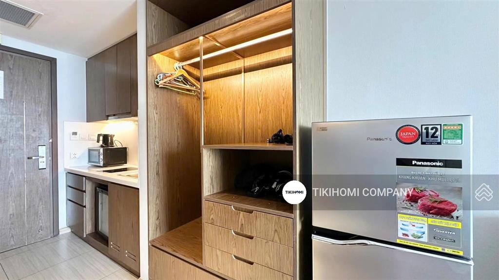 Giá tốt nhất thị trường, bán căn hộ view biển panorama ban công rộng  3,3 tỷ