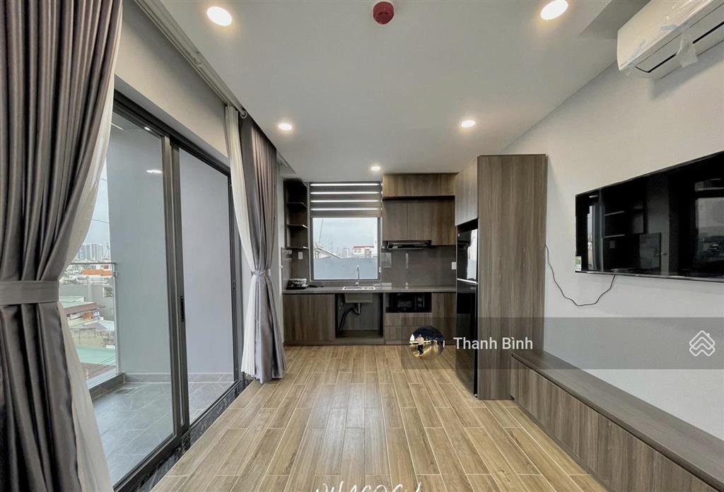 Chung cư mini 1 phòng ngủ, mới 100%, diện tích 50m2  ngay âu cơ giáp q11, nội thất cao cấp