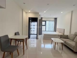 Cần tiền bán gấp căn studio 30.6m2 vinhomes smart city giá 1.8 tỷ bao phí
