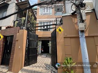 Cắt lỗ nhà 1t2l 70m2/2t950 ngay bến phú định gần cầu rạch cát, thu nhập sẵn 8tr/th, hẻm ba gác