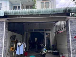 Chủ bán nhanh nhà cho thuê 8tr/th căn 1t1l ngay chợ bưng cầu, dt 60m2 giá chỉ 1 tỷ 7, đường 5m, shr