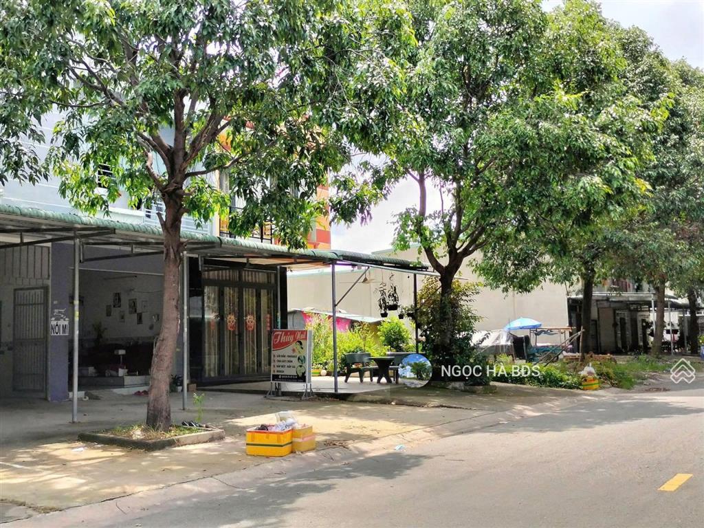 Đầu tư lời ngay đất mt n5  5b 150m2 ngay kcn bàu bàng đường nhựa 16m, sẵn sổ riêng