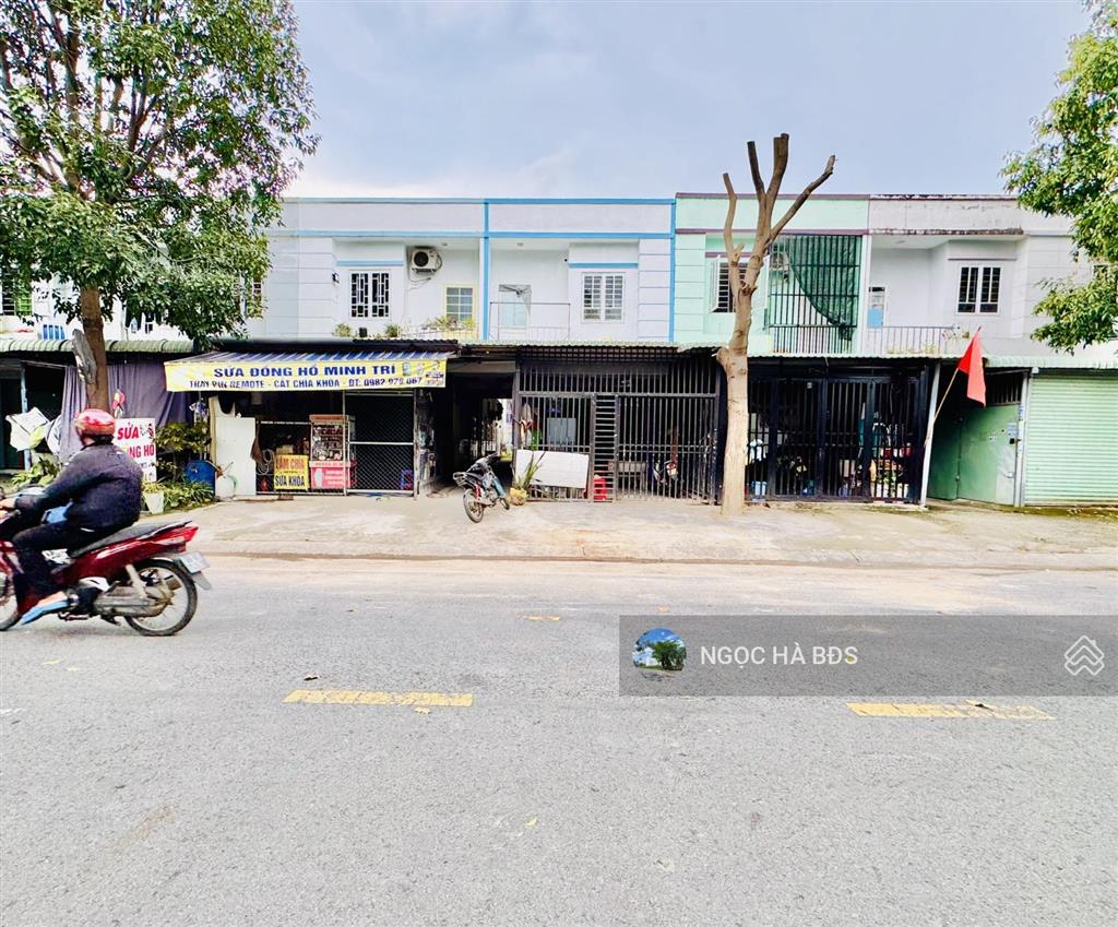 Giá siêu tốt sở hữu trọ 300m2 giá 1 tỷ 290 dòng tiền 16tr/th sát kcn đường 16m sổ sẵn ngay khu d