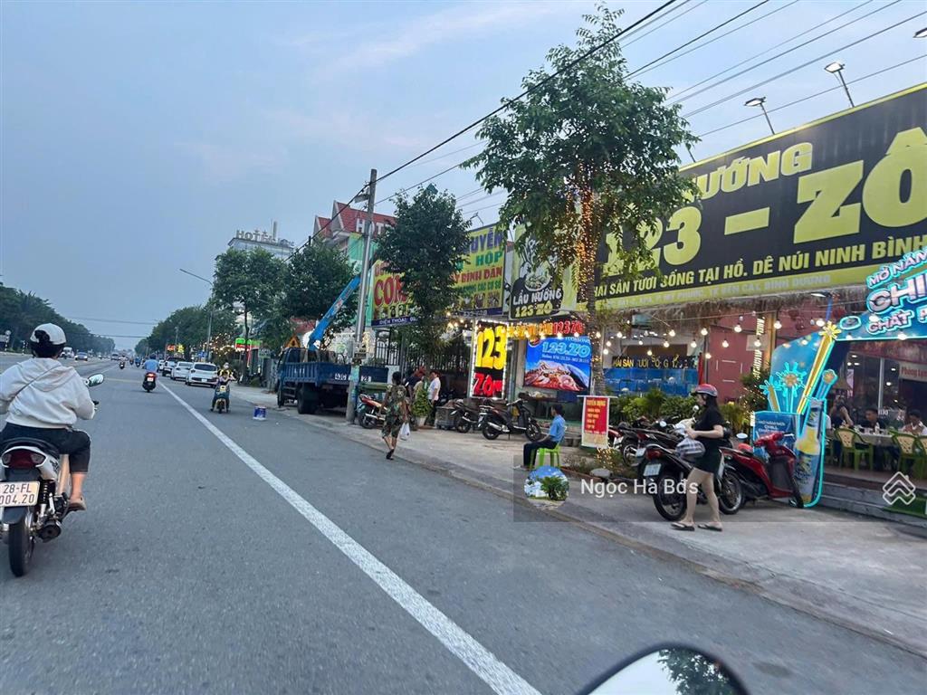 Bán đất 150m2 giá chỉ 975tr gần tthc bàu bàng, sổ sẵn đường nhựa 20m có vỉa hè sau ql13, mtd d9