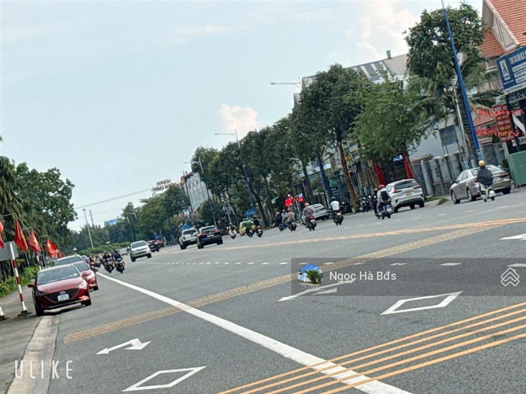 Bán đất 150m2 giá chỉ 975tr gần tthc bàu bàng, sổ sẵn đường nhựa 20m có vỉa hè sau ql13, mtd d9