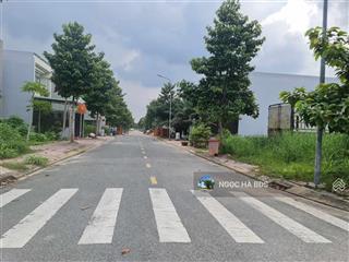 Ngộp đất kdc hội nghĩa từ dt746 rẽ vào 3p, dt 100m2 giá 690tr đường nhựa 6m có vỉa hè, shr xdtd