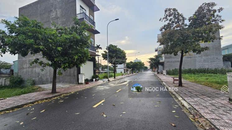 Sở hữu đất vị trí đẹp ngay dt743 sát chợ thành nam, ~ 68m², ngay khu đường mở 32m, shr