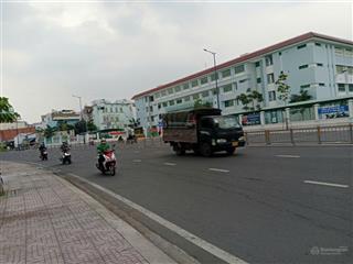 10tỷ200  100m2 (5*20) tên lửa  xe hơi ngủ nhà  kinh doanh đỉnh