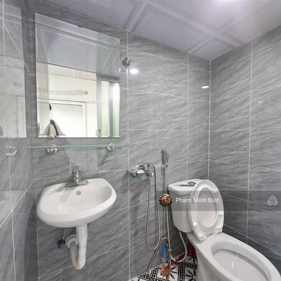 Chính bán căn tập thể hai bà trưng 1 ngủ + 1 khách + 1 vệ sinh giá chỉ 1.104 tỷ