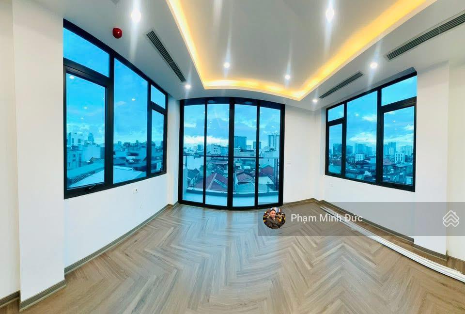 Toà văn phòng 73m2 x 9 tầng thang máy, có hầm ngay nguyễn khang nhỉnh 33 tỷ