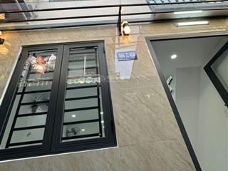 Nhà ngợp ngay emart phan văn trị dt 83m2 giá 2 tỉ 340 nhà đang kinh doanh cho thuê mb 15tr/th