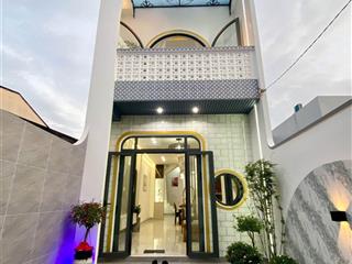 Chính chủ cần cắt lỗ bán gấp nhà ngay chợ kim biên dt 84m2 giá 3 tỉ 458tr nhà đang cho thuê 20tr/th