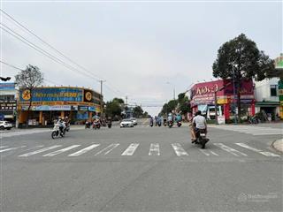 Cần bán lô đất tâm huyết 150m2/ 1ty050 vị trí đẹp ngay de4  nhựa 22m, tiện kinh doanh cho thuê shr