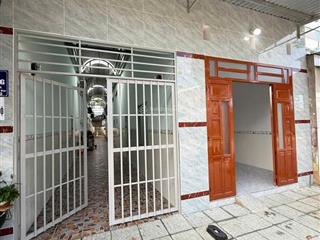 Ngợp ra gấp cặp trọ vip có 2kiot10phòng 300m2 giá 1t250 ngay cổng chào kcn becamex tiện đầu tư shr