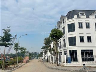 Cho thuê bt đẹp xuất sắc tại châu văn liêm, giá thỏa thuận, 380m2, nam từ liêm, hn