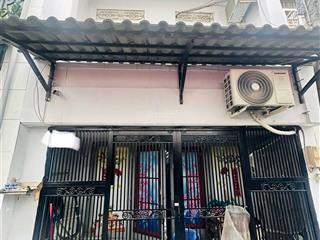 Nhà đúc trệt 1 lầu, 2pn  gần ngã 5 gò vấp  dt 49m2 nở hậu, chỉ 3,35 tỷ