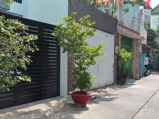 Nhỉnh 4 tỷ nhà mới 2 tầng 5x10, ngay trung tâm chợ nguyễn sỹ sách