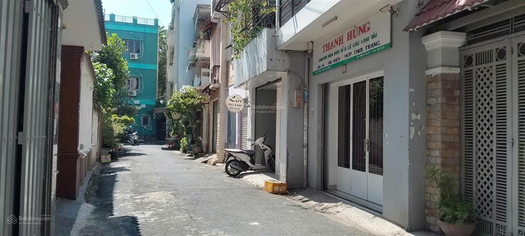 Ngay bàu cát + trương công định 4 tầng xây kiên cố 4x14, hẻm oto thông giá 8 tỷ x