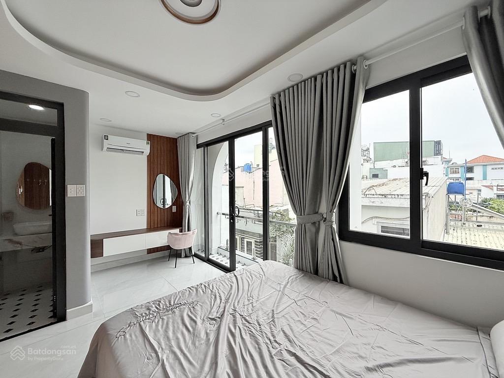 Nhà mới full nt 4x18, 3 tầng, 4pn, hẻm oto  chợ phạm văn bạch 7 tỷ x