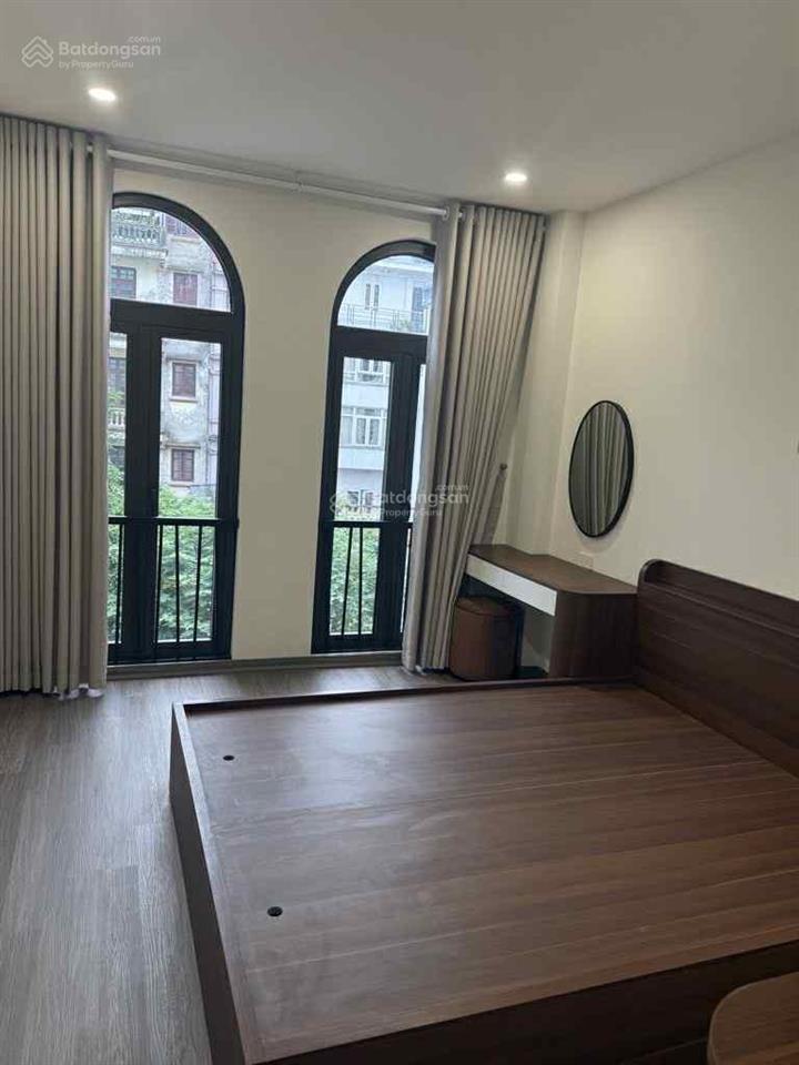 Hot! hàng hiếm ngọc thuỵ 40m2 5 tầng full nội thất  ô tô đỗ cổng  giá 6 tỷ