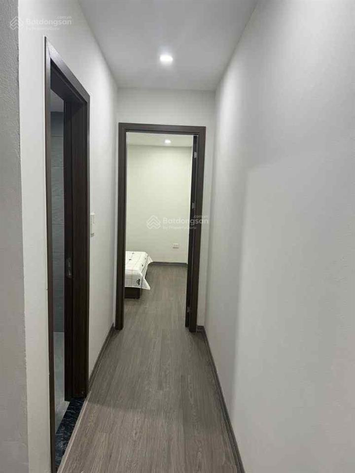 Hot! hàng hiếm ngọc thuỵ 40m2 5 tầng full nội thất  ô tô đỗ cổng  giá 6 tỷ