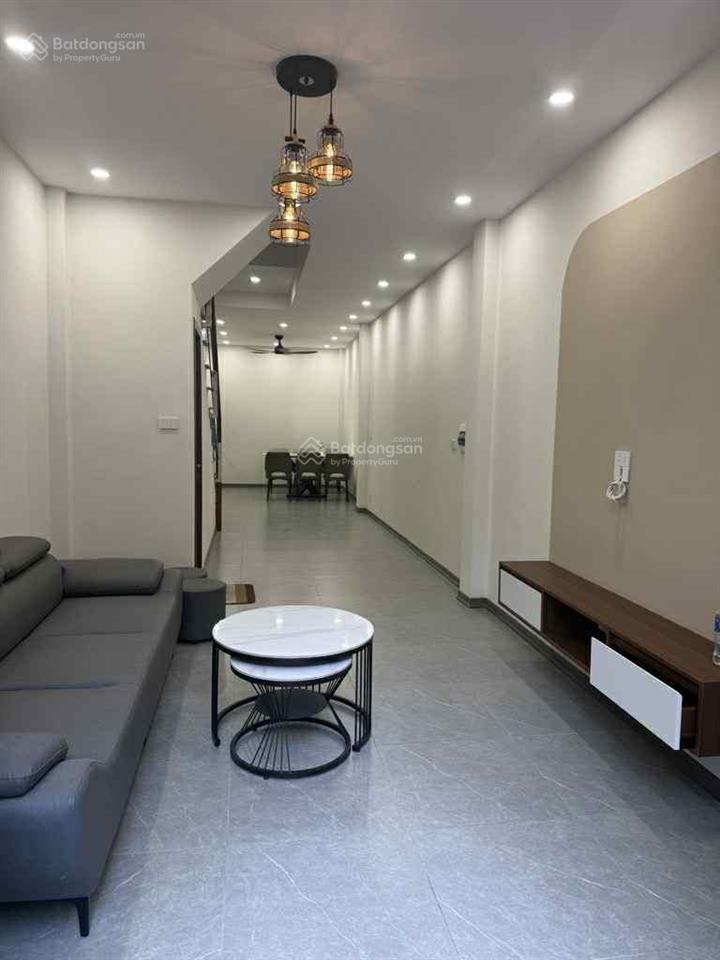 Hot! hàng hiếm ngọc thuỵ 40m2 5 tầng full nội thất  ô tô đỗ cổng  giá 6 tỷ