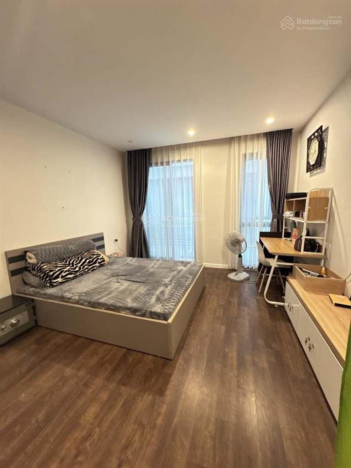 Chủ cần bán gấp nhà đẹp tại ngô gia tự  ô tô đỗ cửa  5 tầng mới