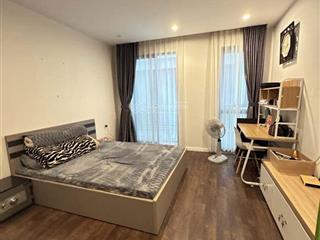 Chủ cần bán gấp nhà đẹp tại ngô gia tự  ô tô đỗ cửa  5 tầng mới