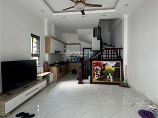 Nhà đẹp ngọc lâm  5 tầng mới tinh  ô tô đỗ cửa  giá chỉ 7 tỷ  chủ cần bán ngay