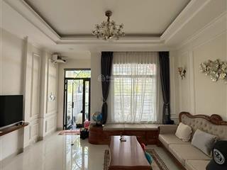 Cho thuê ở ngay căn hộ 4pn lakeview city full nội thất gỗ cao cấp