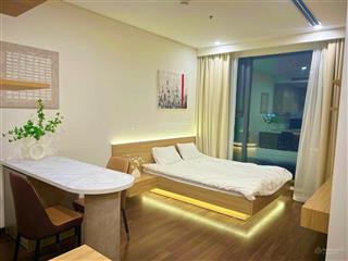 Chính chủ bán studio 33.17m2 tòa a masteri west heights view hồ hướng mát tầng đẹp giá siêu rẻ