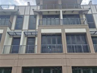 Bán gâp shophouse 4pn, 4wc, 110m2. ngay cổng công viên, 13,21 tỷ