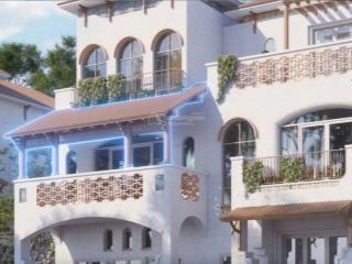 Blanca city  thành phố trắng bên bờ đại dương xanh